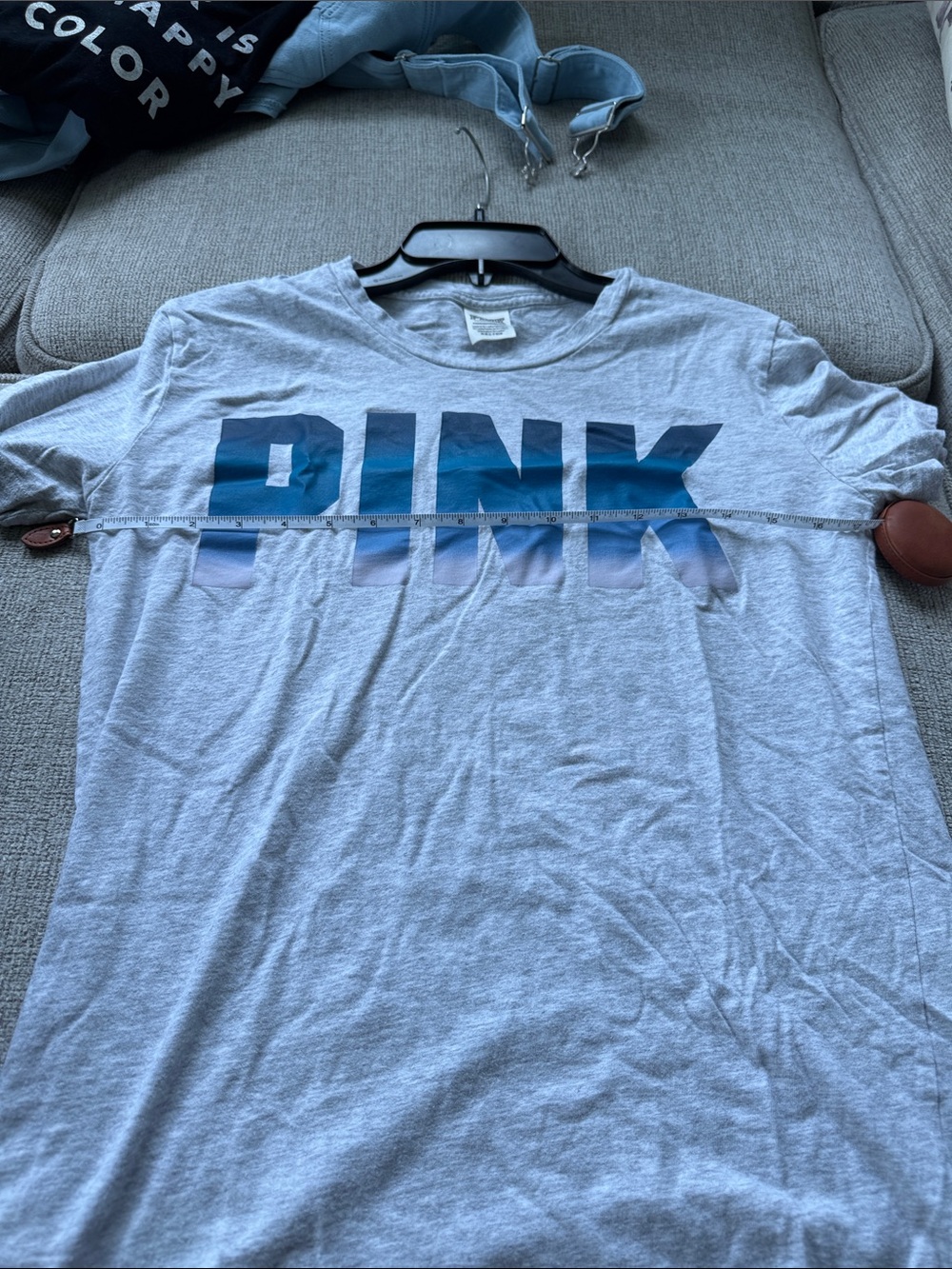 PINK Victoria's Secret Gray Tee with Blue Ombre Logo - Picture 5 of 7